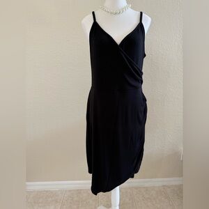 Elegant Black Sleeveless Dress
